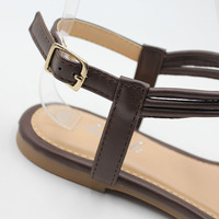 Sandales plates avec chaîne en or pour femmes, chaussures d'extérieur, de plage, de qualité supérieure, dernière collection