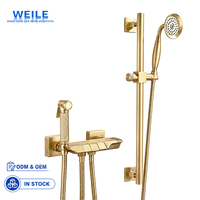 Ensemble de mitigeur de douche vintage en laiton brossé doré, 3 sorties, avec douchette à haute pression à touches piano et robinet cascade pour salle de bain