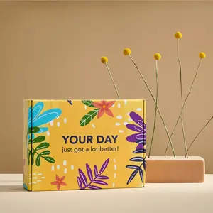 Индивидуальный узор из бутика, гофрированная предварительно напечатанная полноцветная Подарочная бумажная почтовая коробка