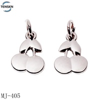 Vente chaude En Métal Marque Bijoux Étiquettes logo À La Main Bracelet Accessoire Nom Rond En Métal Charme Pendentif pour Collier