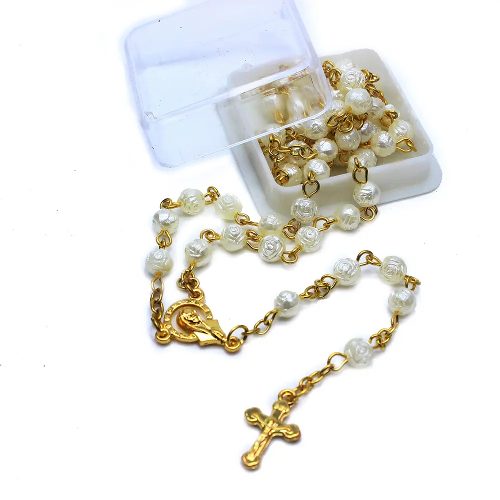 2023 Komi Wholesale Catholicism Plastic White Rose Shaped Pearl Prayer Beads Rosary Virgin Mary Cross Pendant Necklace