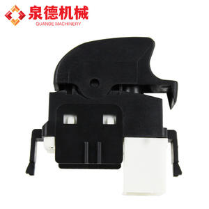 Interruptor Eléctrico para Elevalunas 84810-E0010/S8481-01260, Compatible con Camiones Mezcladoras de Concreto GAC Hino - Product Image 5