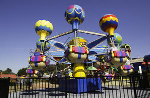 بالون سامبا قابل للطي محمول، ألعاب ترفيهية كبيرة مثبتة على مقطورة - Product Image 6