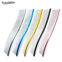 Peigne pour chien OEM Perfectionism en aluminium courbé en S, avec poignée robuste à six ailettes, efficace pour le démêlage et le toilettage, à double dents