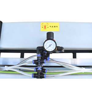 JUNDE JD-TC1300 Máquina Ranuradora de Profundidad Ajustable con Carrera de 1300mm, Husillo de 2.2kW, Control PLC y Sistema de Corte con Guía Lineal de Precisión - Product Image 5