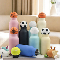 Bouteille d'eau isotherme créative en acier inoxydable avec couvercle en forme de ballon de football, gourde thermos portable anti-fuite pour les amateurs de sport