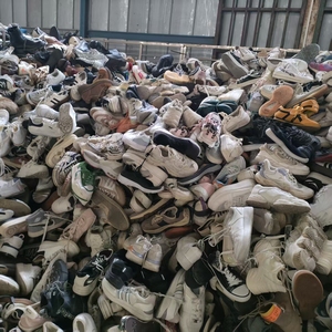 Sh07 Giá Rẻ Giá Chất Lượng Tốt Sử Dụng Hỗn Hợp Giày Loại Gói Giày Thể Thao Gót Phi Chính Thức Giày - Product Image 1