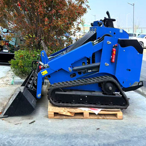 จัดส่งฟรี รถตักขนาดเล็กอเนกประสงค์ YF1000 เครื่องยนต์ 25 แรงม้า มาตรฐาน EPA พร้อมเครื่องตัดหญ้า - Product Image 3
