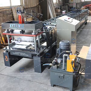 Macchina per la Formatura di Pannelli per Tetti in Acciaio Colorato ad Alta Precisione e Facilità d'Uso, con Sistema di Bloccaggio a Rulli - Product Image 5