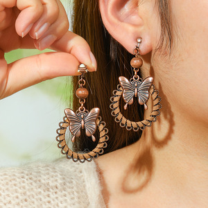 Pendientes colgantes de mariposa con clip, chapados en bronce antiguo, estilo bohemio, joyería de moda para mujer 2024 - Product Image 2