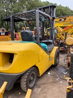 Chariot élévateur électrique d'occasion KOMATSU 5 tonnes à quatre roues motrices, moteur ISUZU, 3 montants, vidéo de test et inspection, Shanghai, garantie 3 mois