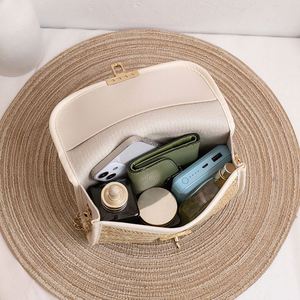 Sales Promotion Straw Knit <b>Square</b> Bag Ladies Small Handbag With Tassel Women Mini Purse - Product Image 4