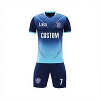 Maillot de football personnalisé à col en V respirant à manches courtes pour homme – Haut d'entraînement de football avec nom, numéro et logo personnalisés, impression par sublimation