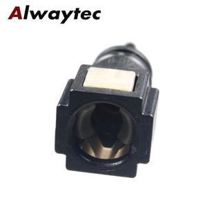 Conector de Manguera de Combustible SAE 1/4, 6.<span class=keywords><strong>3</strong></span> - ID3 Tipo 90, Adaptador de Manguera para Sistema de Urea y Combustible - Product Image 3