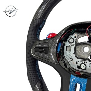 Volante Deportivo de Fibra de Carbono y Cuero con 3 Radios, Pantalla LED y Botones Multifunción YZ para Volante M40i/X3 G01/X4 M40i/G02/M5 - Product Image 2