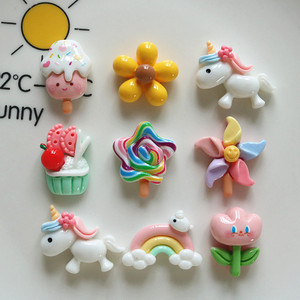 <span class=keywords><strong>Moulin</strong></span> à <span class=keywords><strong>vent</strong></span> lumineux poney sucette bricolage crème gel épingle à cheveux tasse pendentif accessoires faits à la main en gros est 5 perles breloques en résine plastique - Product Image 1