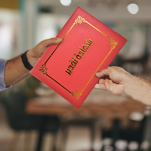 Couverture <span class=keywords><strong>de</strong></span> certificat <span class=keywords><strong>de</strong></span> diplôme en papier carton avec logo personnalisé <span class=keywords><strong>de</strong></span> qualité supérieure pour diplômes <span class=keywords><strong>de</strong></span> 8.5x11 pouces - Product Image 5