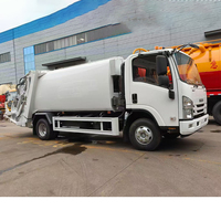 Camion à ordures compacteur diesel ISUZU 4x2 avec boîte de vitesses et moteur de 140 CV, 8 mètres cubes, pour l'assainissement municipal