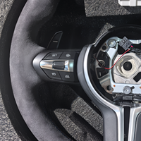 Volant de voiture en Alcantara pour BMW E92 E93 E61 E84 E70 E72 E71 M3 M5 X5 E90 E81 E82 E87 E88 E89 E91 Accessoires LED