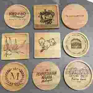 Sous-verres en bambou naturel en gros, gravés au laser avec logo personnalisé, sous-verres ronds en bois pour la maison, les restaurants, les hôtels et les cadeaux promotionnels - Product Image 4