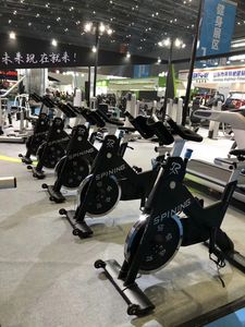 Vélo d'exercice MND-D14 de haute qualité, entraînement <span class=keywords><strong>cardio</strong></span> commercial à entraînement par courroie, équipement sportif - Product Image 5