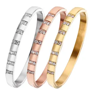 Kualitas tinggi baja tahan karat berlapis emas 18k perhiasan 6MM 8MM zirkon gelang gelang gelang untuk wanita dan pria grosir