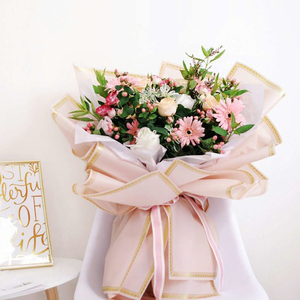 Vàng Cạnh Bán Buôn Nhựa Giấy Hoa Giấy Gói Không Thấm Nước Gói 20 Tờ Mỗi Túi Hoa Giấy Gói - Product Image 2