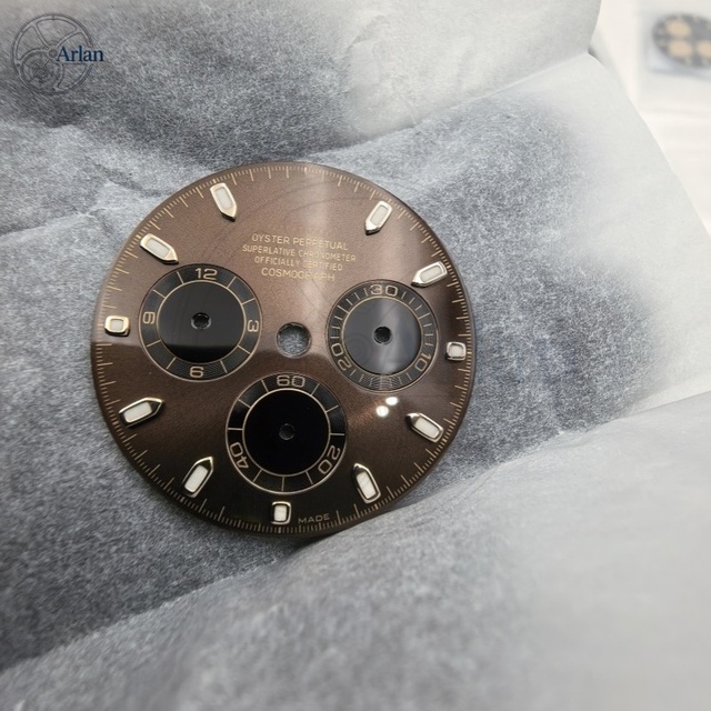 Day-tongna 116500 Fit 4130 Dandong Shanghai Vs VrMetal Watch Accessories with Panda Di Yu Wendi Dial Literally Adapts