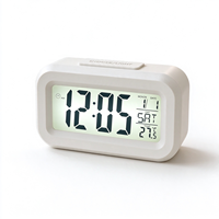 Jam Alarm Digital LED Desain Minimalis Sederhana Jam Meja Digital dengan Fungsi Tunda Bertenaga USB Kecerahan Dapat Disesuaikan
