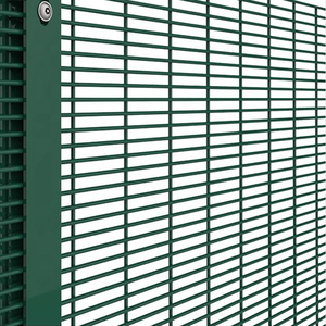 Clôture de sécurité 358 mailles avec petits trous difficiles à couper pour les chantiers de construction Bois à usage industriel traité thermiquement - Product Image 1