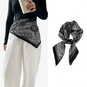 Pañuelo Cuadrado de 70cm con Estampado de Anacardos Negros para Mujer, Multiusos como Cinturón, Banda para el Cabello, Decoración Premium, Suministro de Fábrica - Product Image 1