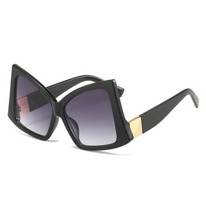 Occhiali da sole a occhio di gatto a fiocco 2024 irregolari oversize per donna marca di moda quadrato Chic occhiali da sole femminili eleganti neri occhi rossi - Product Image 6