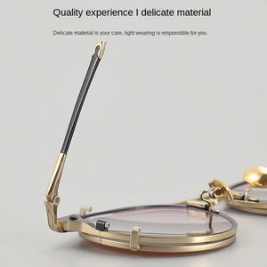 Óculos de Sol com Design Suíço em Titânio Puro, Novo Design, Clipe Magnético Forte e Moderno, com Clipe para Armações Grandes Esculpidas - Product Image 4