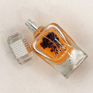 Grande bouteille de <span class=keywords><strong>parfum</strong></span> arabe Moyen-Orient Dubaï Émirats arabes unis hommes et femmes royaux <span class=keywords><strong>parfum</strong></span> de culte élégant durable - Product Image 3