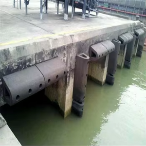 Pare-battages marins en caoutchouc de type D personnalisés – Pare-battages en caoutchouc en forme de D pour quais et navires avec caractéristiques anti-âldonnement et de sécurité - Product Image 6