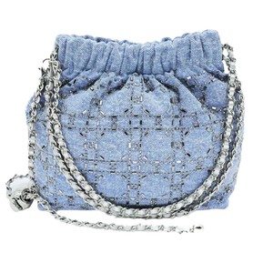 2025 Custom Made Latest Style New Fashion Ladies Pu Leather Rivet <b>Handbag</b> Bag For Girl With Swan Pendant - Product Image 2
