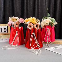 Sac à fleurs, bouquet de plantes vertes, sac cadeau rétractable, sac en carton pliable avec doublure imperméable en plastique à l'intérieur, feuille d'or faite à la main