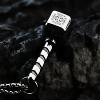 Pendentif unisexe vintage européen et américain en acier inoxydable avec chaîne en bambou, accessoire personnalisé Marteau de Thor Viking