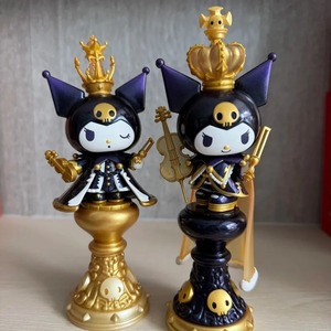Sanrio Kuromi Chess Series Blind Box - Busta a Sorpresa Kuromi - Action Figure Misteriosa - Scatola a Sorpresa Anime - Statuetta Decorativa - Giocattolo - Regalo di Compleanno - Product Image 4