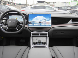 الأكثر مبيعاً ، سيارة هجينة من نوع BYD sedm-i Sedan بسعة 1.5 لتر ، سيارة هجينة طويلة المدى BYD Seal DM-i للبالغين - Product Image 6