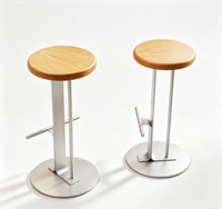 Tabouret de bar commercial moderne et léger en cuir avec assise en bois, base en métal à poteau unique et repose-pieds, hauteur comptoir pour cuisine