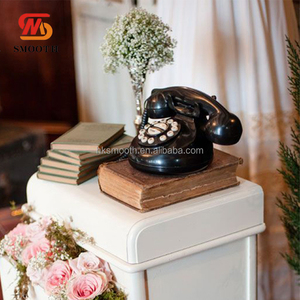 Cabine téléphonique blanche lisse pour livre d'or audio, décoration de mariage, cabine téléphonique pour événements festifs - Product Image 3