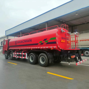 Camión Cisterna SHACMAN F3000 8X4 de 28000 Litros con Rociador de Agua, 350HP, Tanque de Acero Inoxidable, Camión Cisterna para Transporte de Agua - Product Image 3
