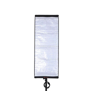 Luz Flexible Falcon Eyes RX-836 de 200W RGB 2800K-10000K con Efectos de Iluminación Integrados y Control por Aplicación para Grabación de Video y Cine - Product Image 4