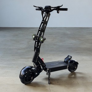 Smart APP-Settings R6 E <b>Scooter</b> 11inch Street&Off-Road Tire 60V 30-40Ah Electric <b>Scooter</b> with Seat for Long-Distance Trip - Product Image 1