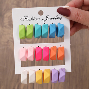 Boucles d'oreilles créoles en acrylique, bijoux fantaisie, lot de 9 paires, forme géométrique, pour femmes, style léger et luxueux - Product Image 3