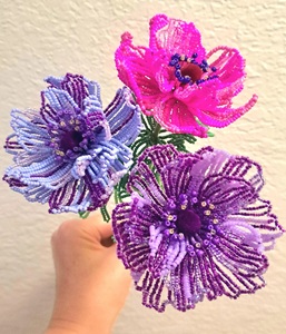 Fiori Artificiali Decorativi Anemone con Perline, Collezione Stagionale per Eventi Scolastici e Decorazioni Matrimoniali - Product Image 1