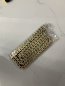 โซ่เกียร์มอเตอร์ไซค์ทอง 525 จำนวน <span class=keywords><strong>110</strong></span> ข้อ สำหรับ <span class=keywords><strong>Yamaha</strong></span> MT09 MT07 Tenere 700 <span class=keywords><strong>MT</strong></span>-09 Suzuki GSXR600 GSXR750 - Product Image 4