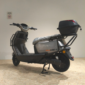 Factory Direct Sale 1000W 60V Steel Motorcycle for Adults and Teens With 40-60km/h Speed - Product Image 5