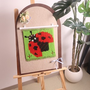 Kit de rideau de perles DIY moderne style décoration maison, motif coccinelle porte-<span class=keywords><strong>bonheur</strong></span>, facile à réaliser, pour porte ou mur, cadeaux pour adultes, marque OEM Chine - Product Image 1